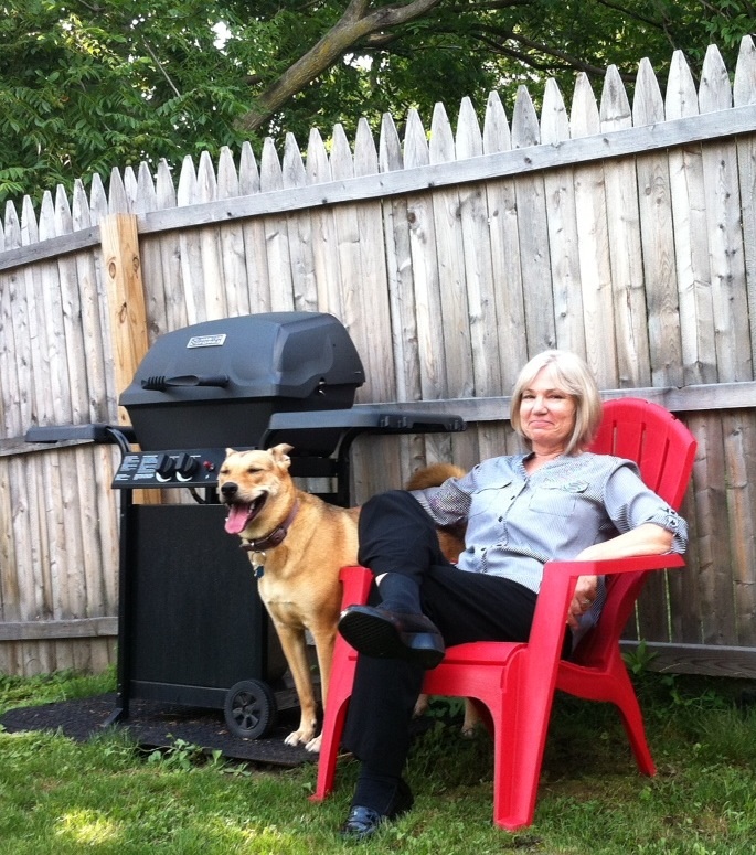 Look, look, look, lookin' out my back door.