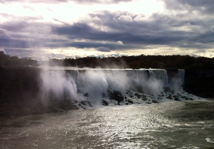Niagara Falls. Long may you run.