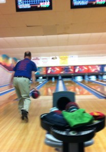 I attempt to pick up a single pin spare. (Photo by Steven Vicik)