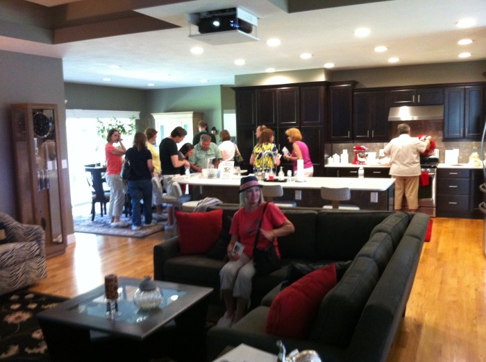 Now this is a great room.