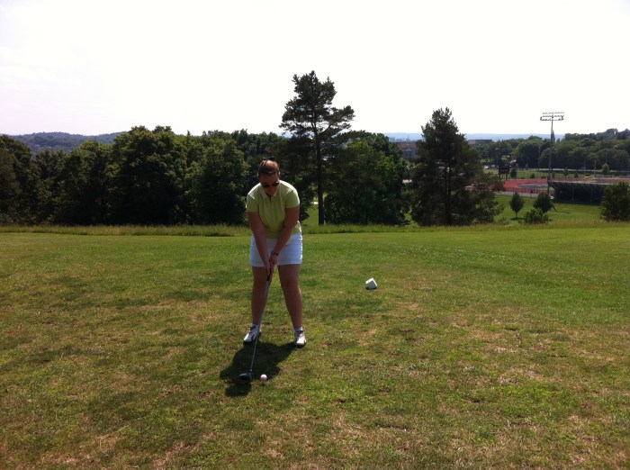 Elisabeth on the third tee.