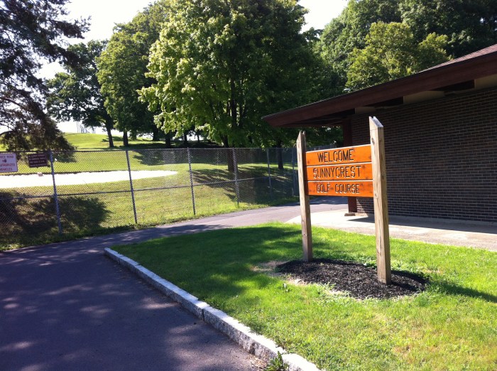 A sunny Sunday at Sunnycrest Golf Course.