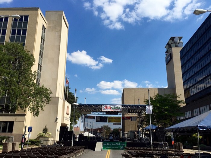 Communicating with music? The main stage has the Verizon building right behind it.