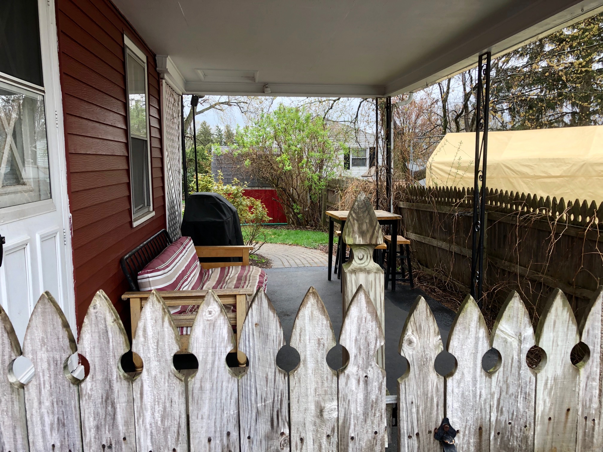 Front to back garden